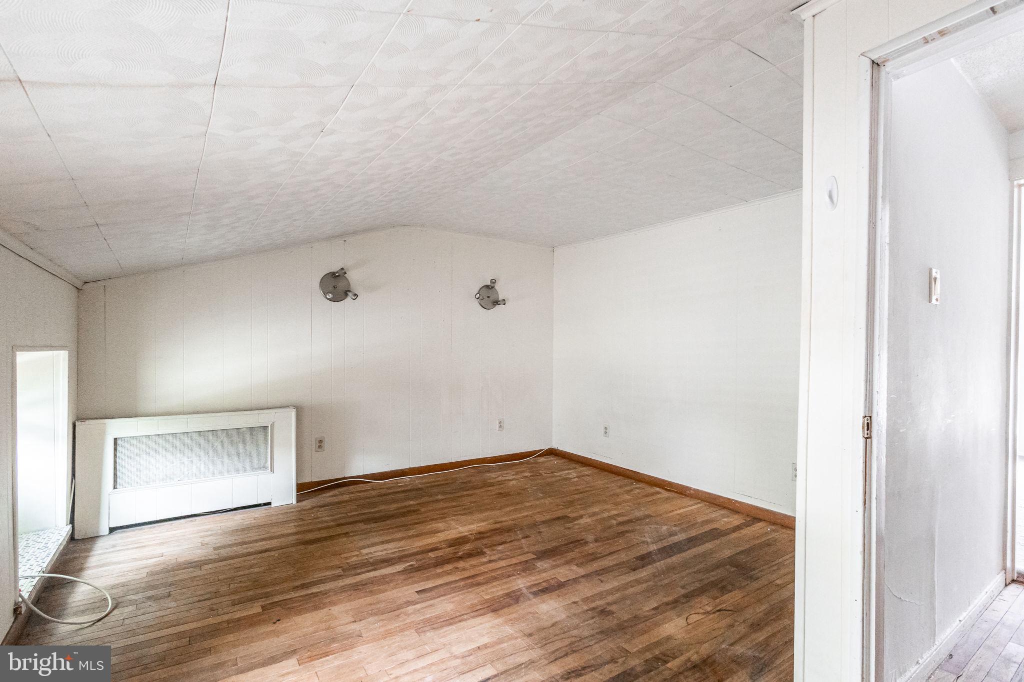 MANAYUNK - Residential