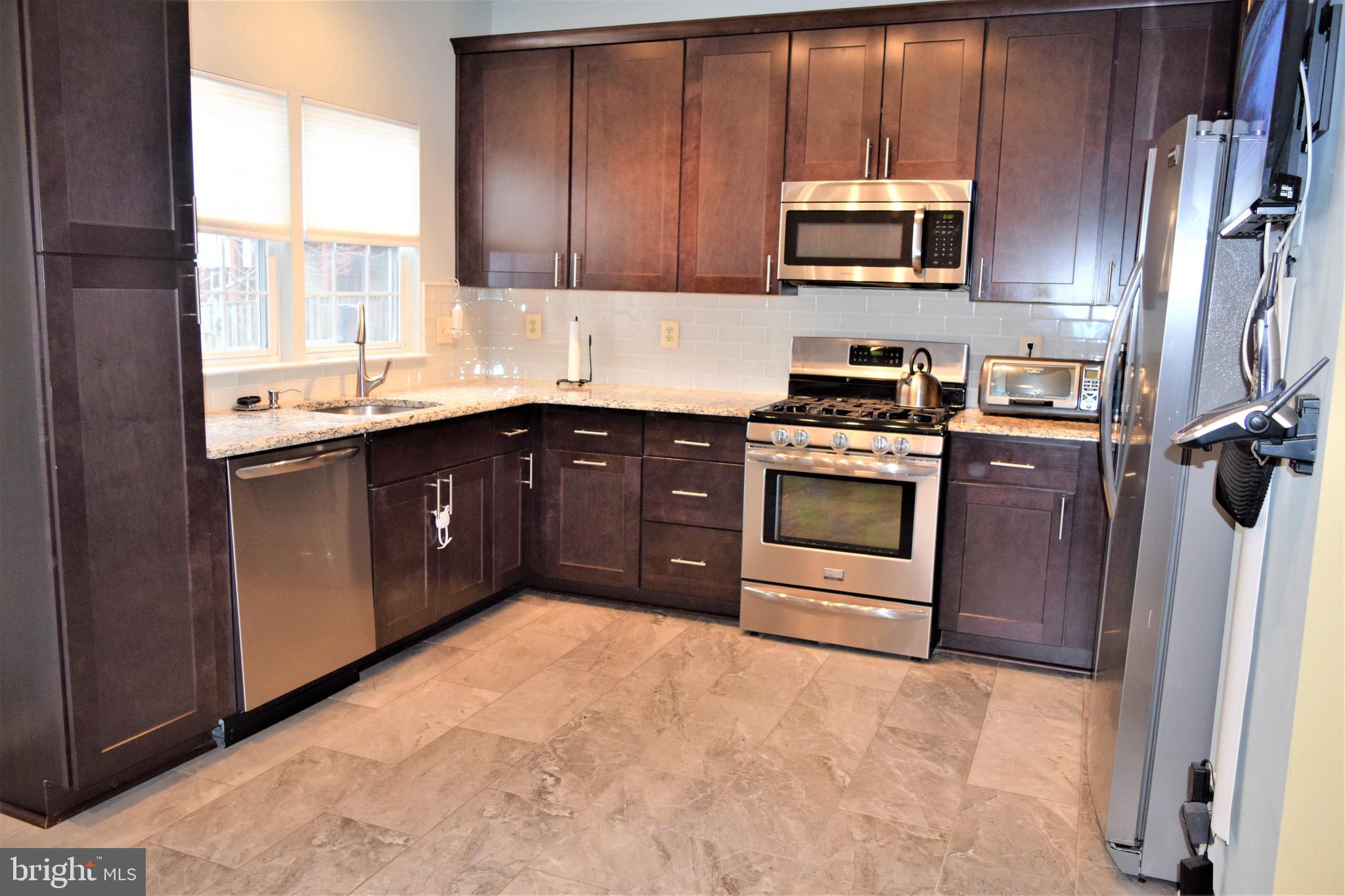 MARLTON TOWN CENTER - Residential