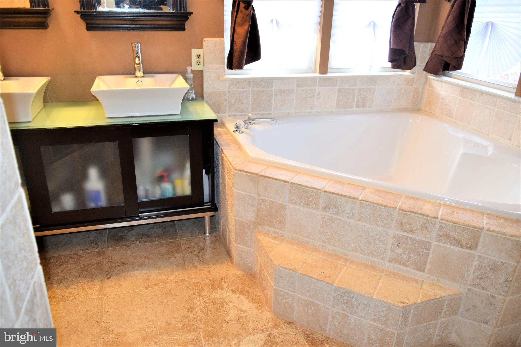 MARLTON TOWN CENTER - Residential