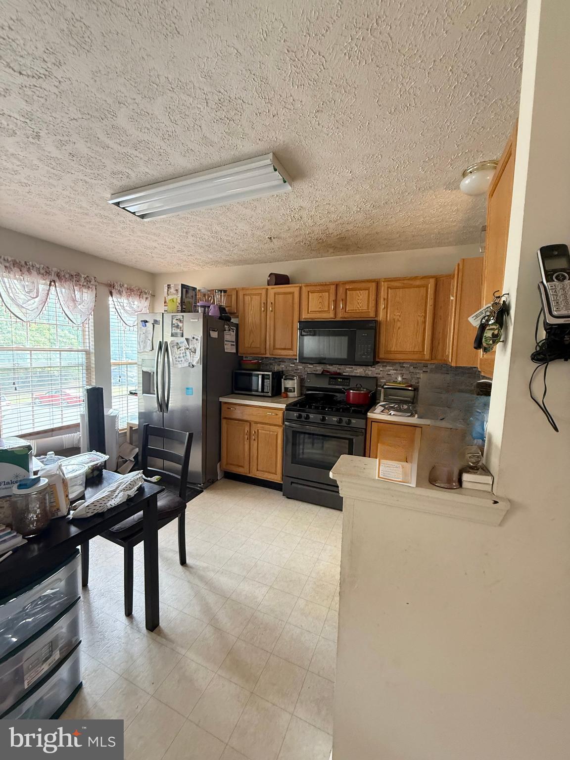 2404 BEAVER CROSSING ROAD