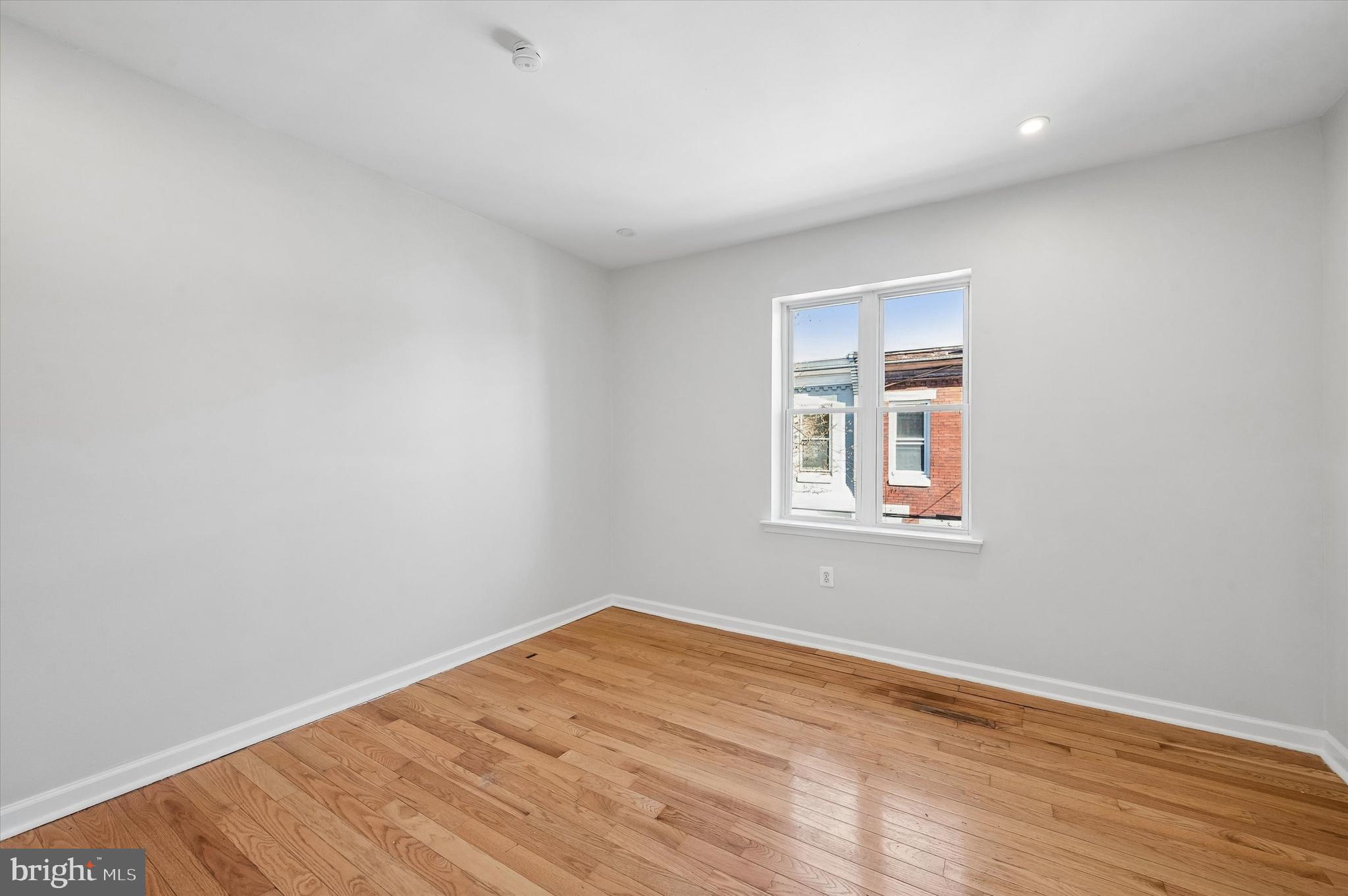 POINT BREEZE - Residential