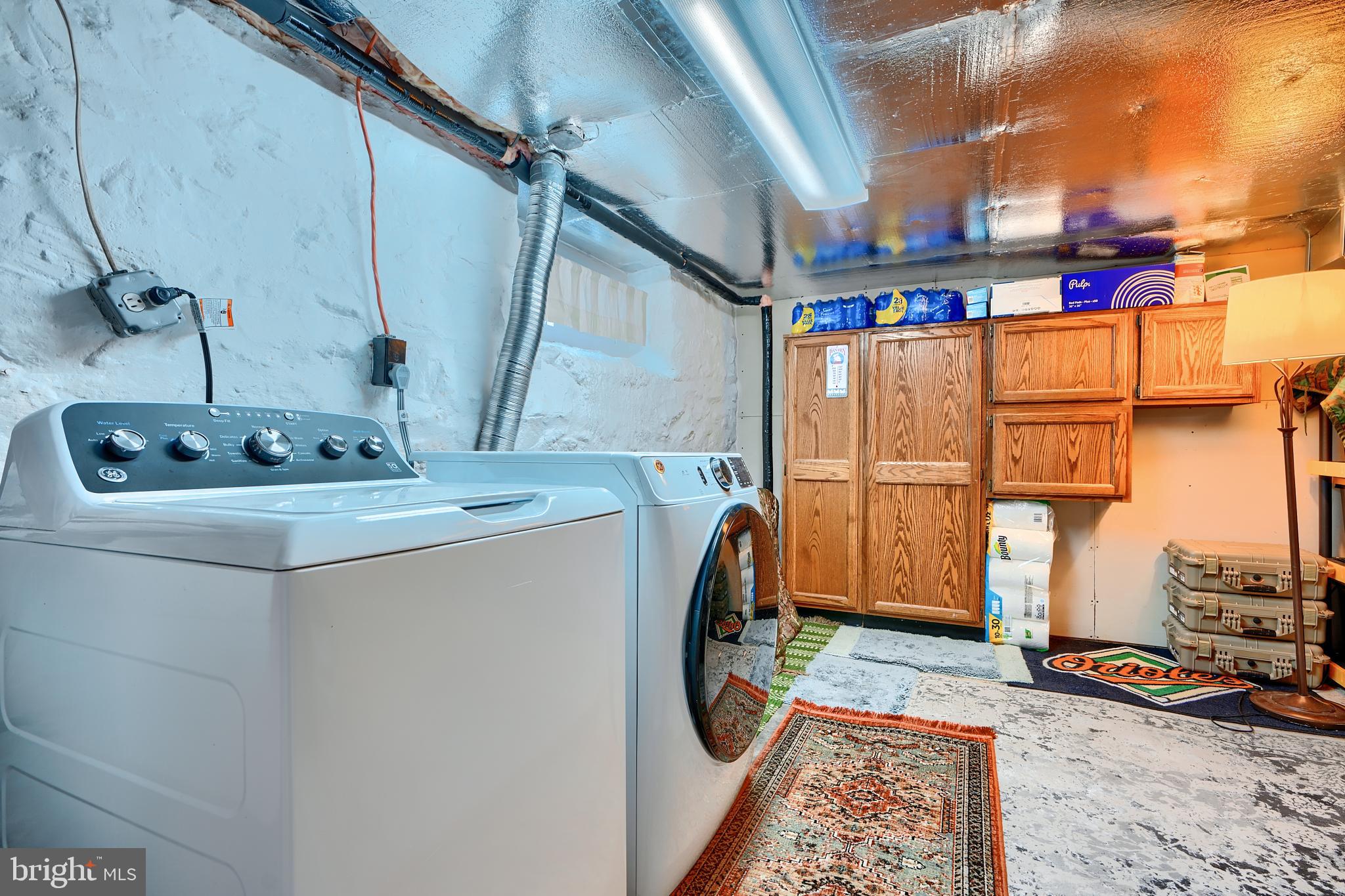 YORKSHIRE - Residential Lease