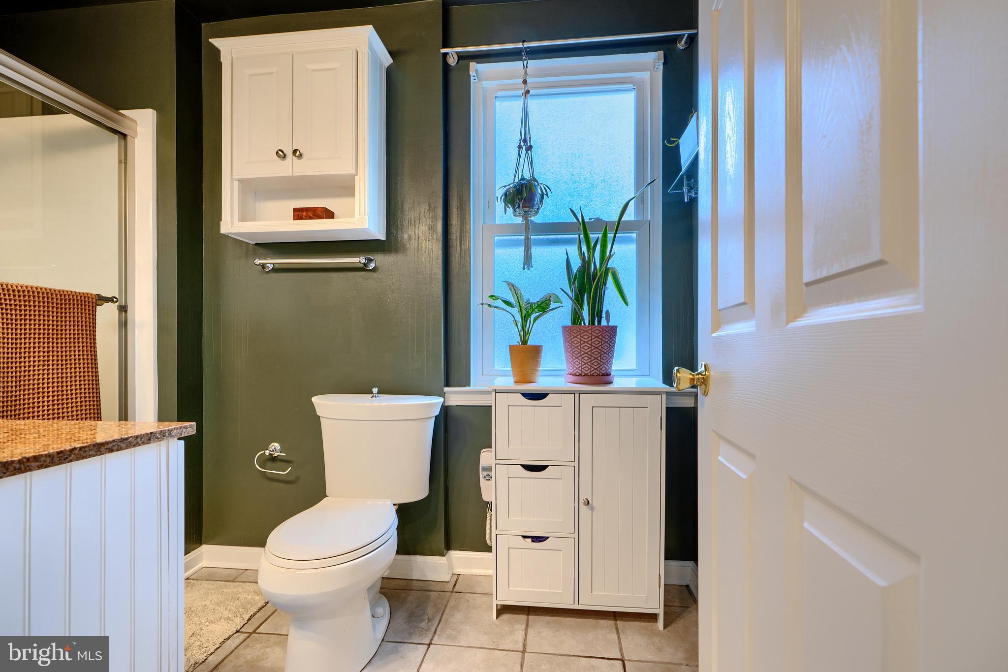 YORKSHIRE - Residential Lease