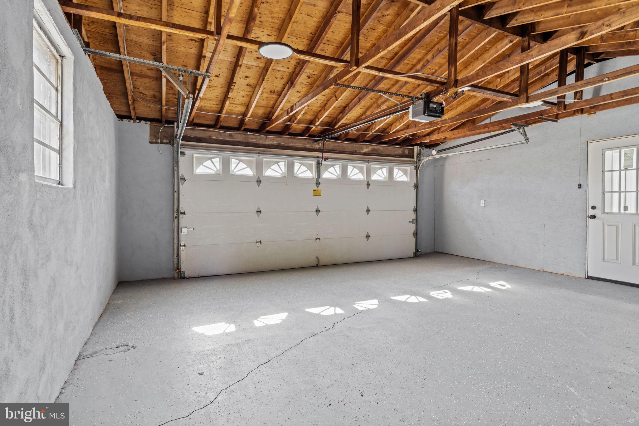 CHURCHVILLE MANOR - Residential