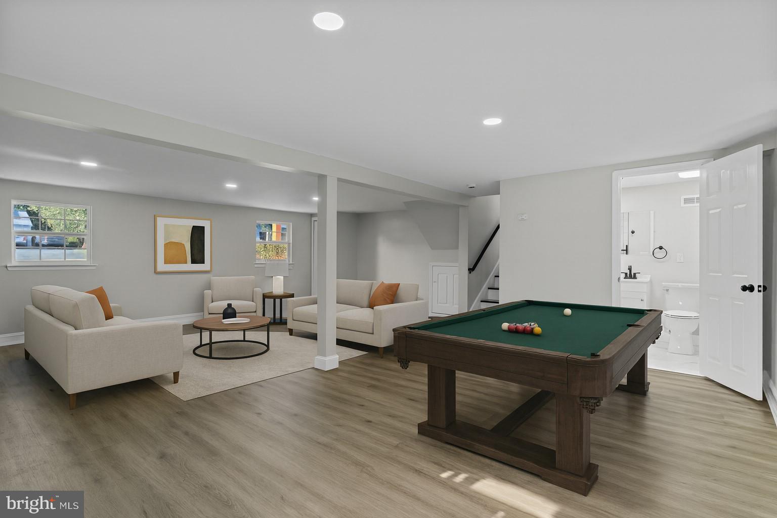 CHURCHVILLE MANOR - Residential