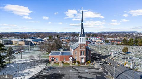 2918 MACARTHUR ROAD WHITEHALL PA 18052