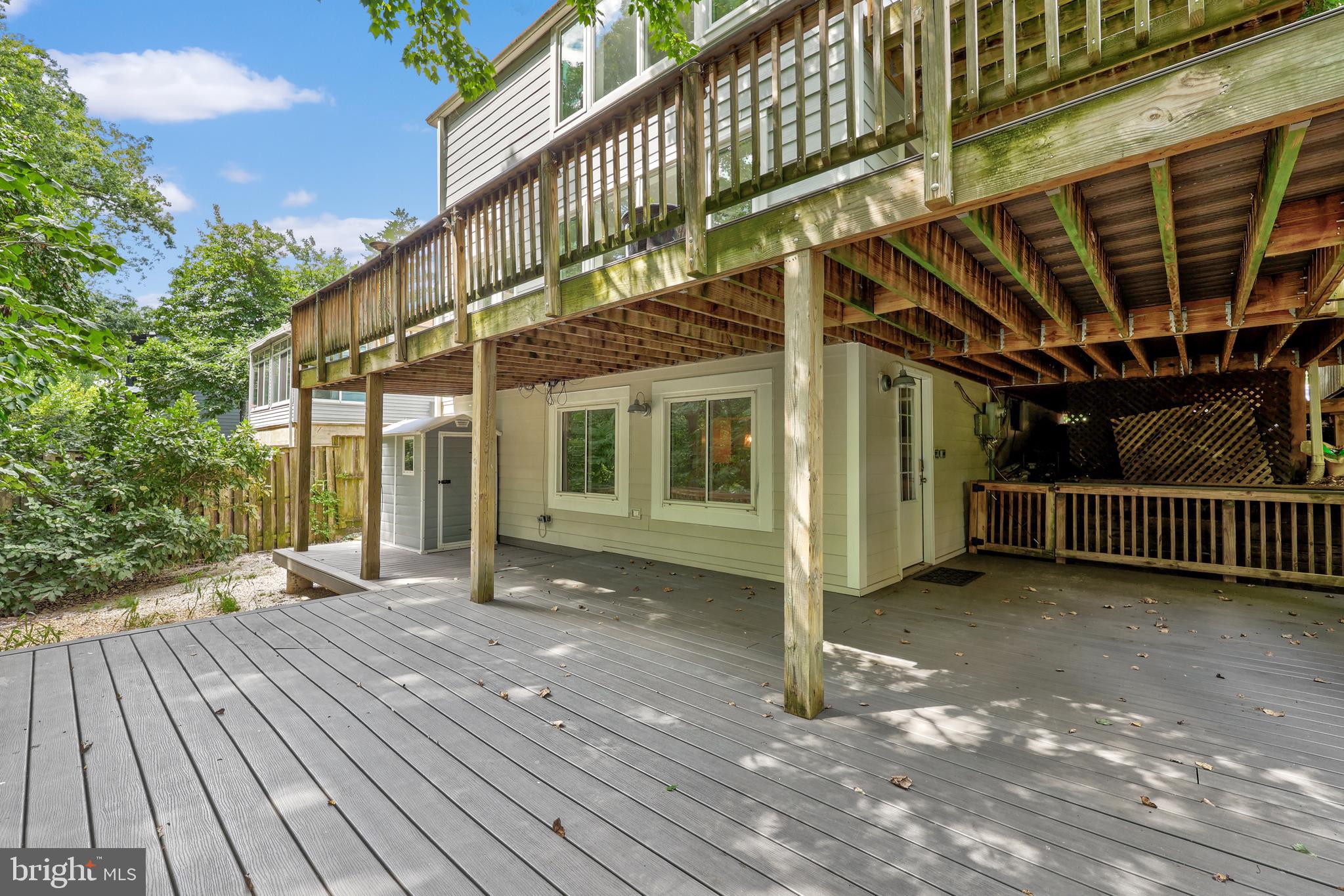 ARLINGTON FOREST - Residential