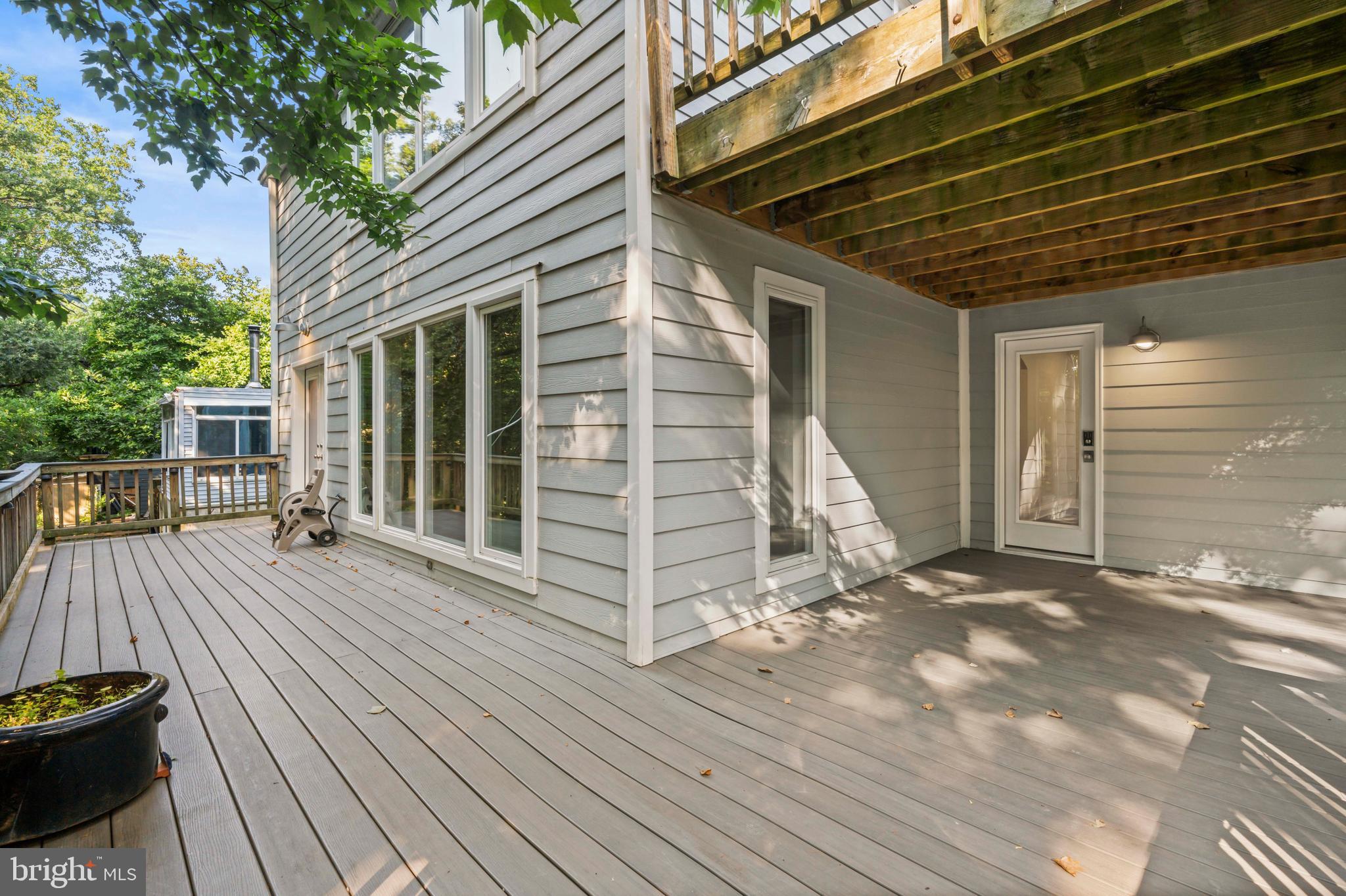 ARLINGTON FOREST - Residential