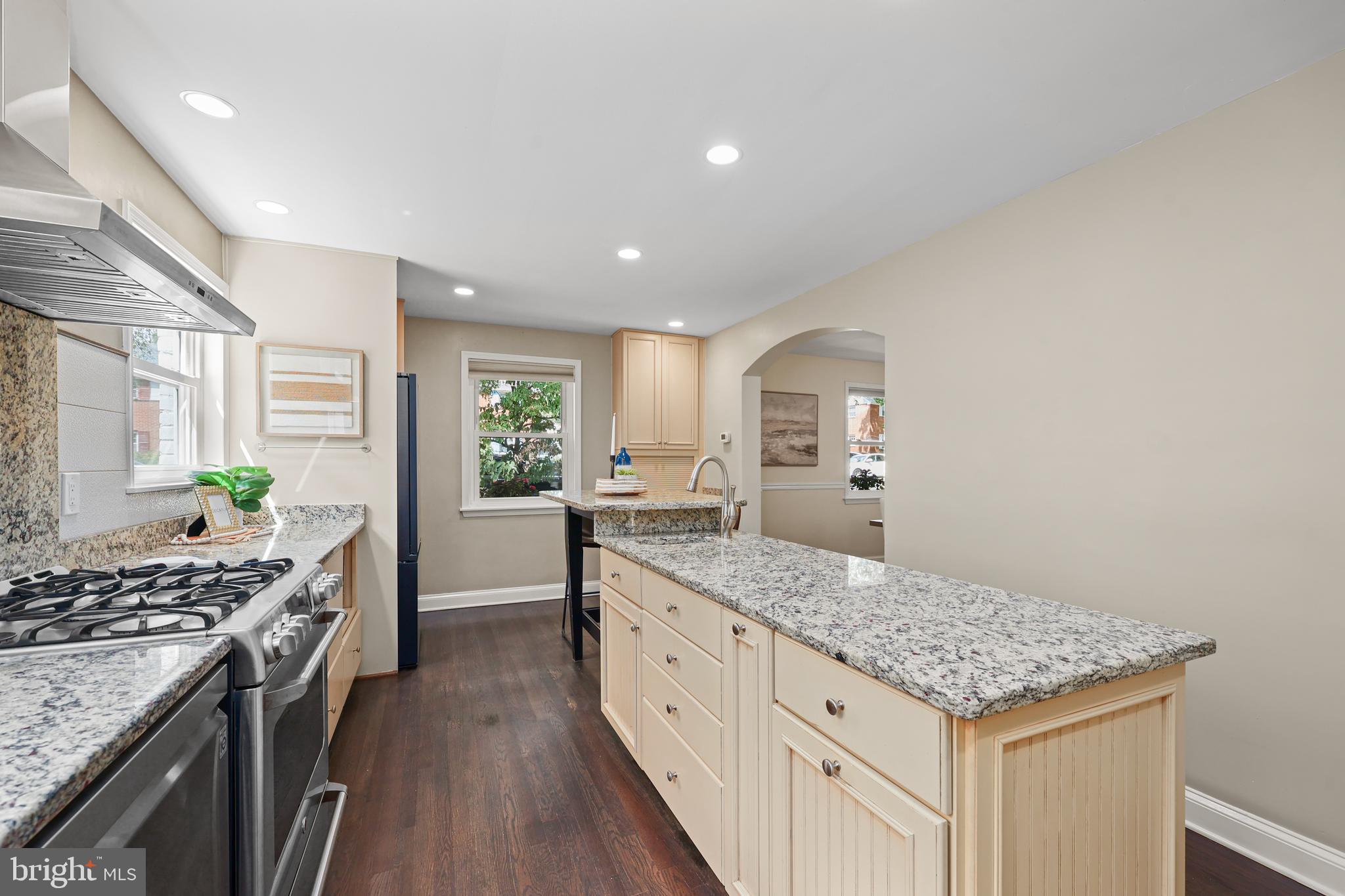 ARLINGTON FOREST - Residential