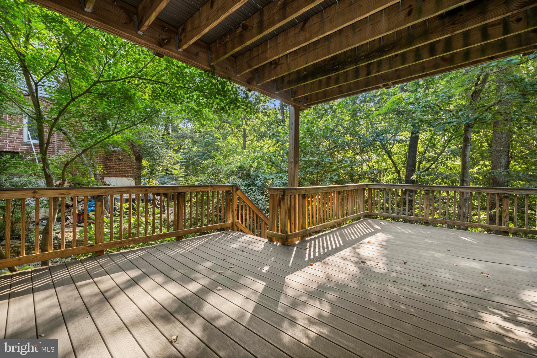 ARLINGTON FOREST - Residential