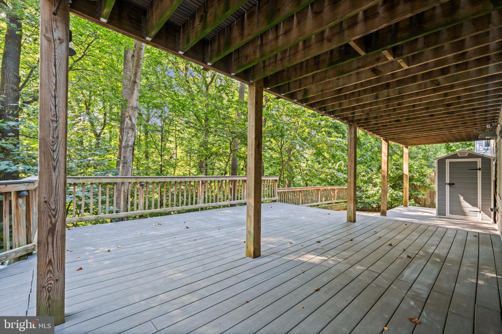 ARLINGTON FOREST - Residential