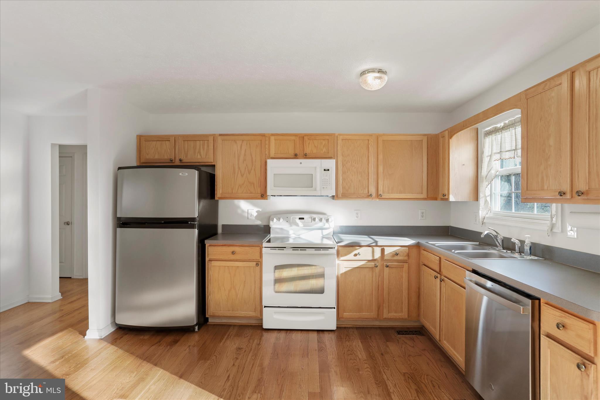 RIDGEFIELD - Residential