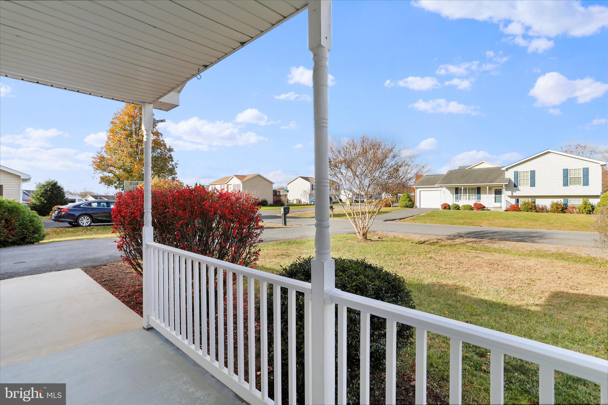 RIDGEFIELD - Residential