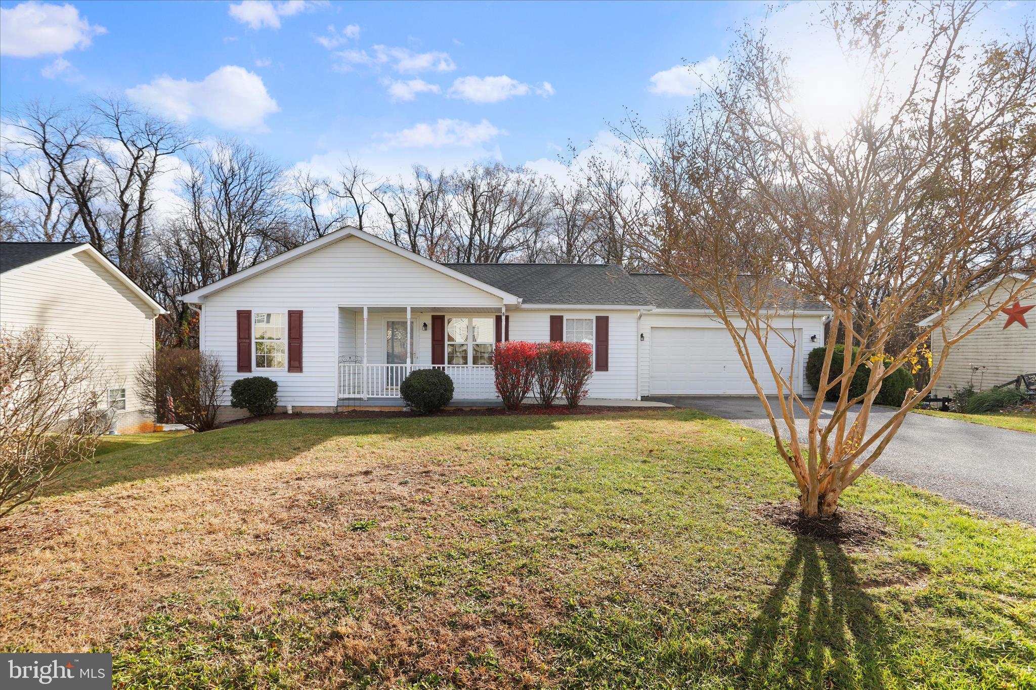 RIDGEFIELD - Residential