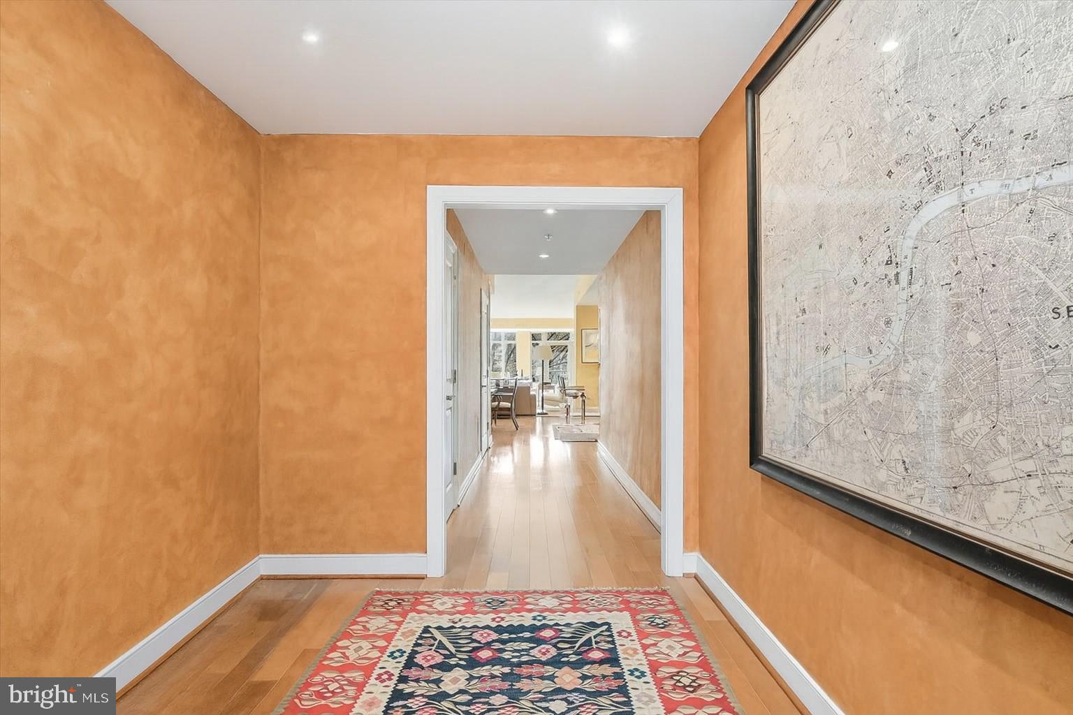 2425 L STREET NW 303