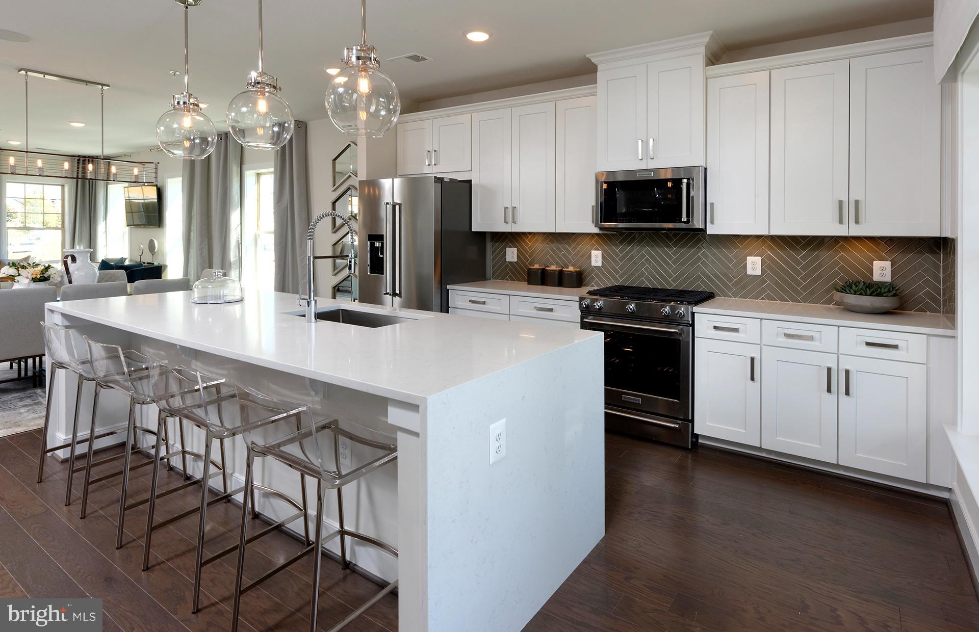 BELMONT OVERLOOK - Residential