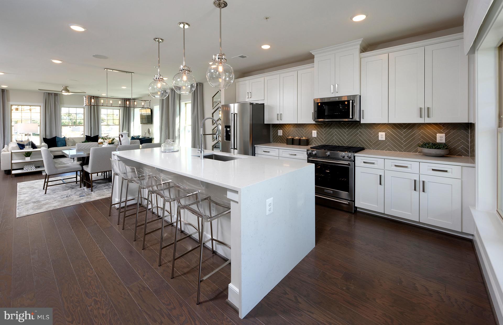 BELMONT OVERLOOK - Residential