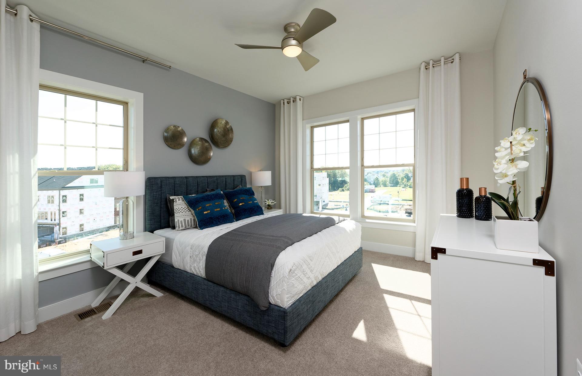 BELMONT OVERLOOK - Residential