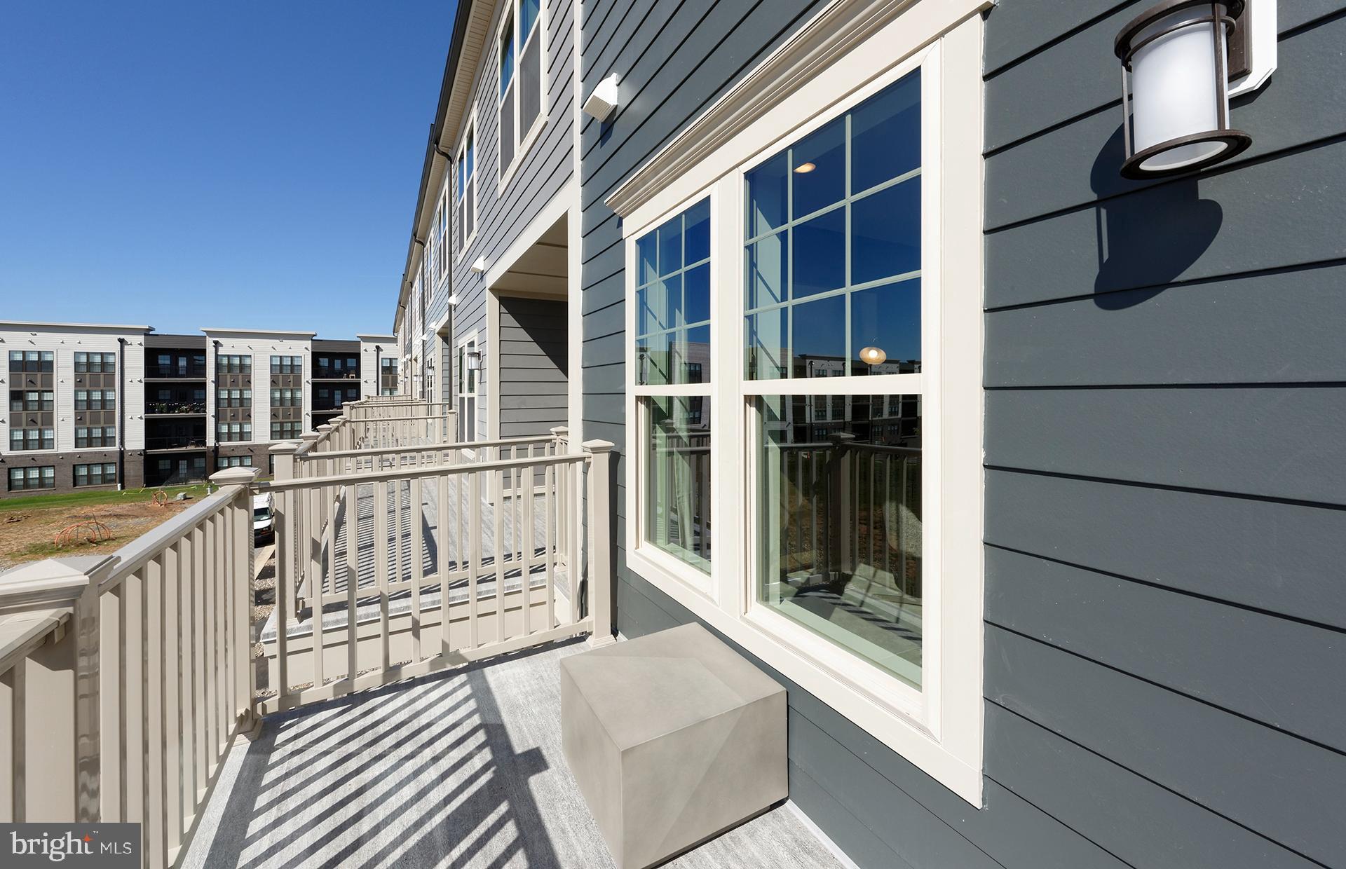 BELMONT OVERLOOK - Residential