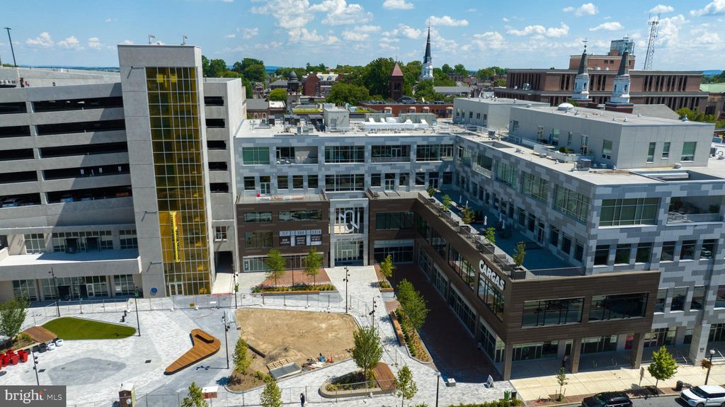Photo of 101 N Queen Street #404, LANCASTER, PA 17603 (MLS # PALA2077426)