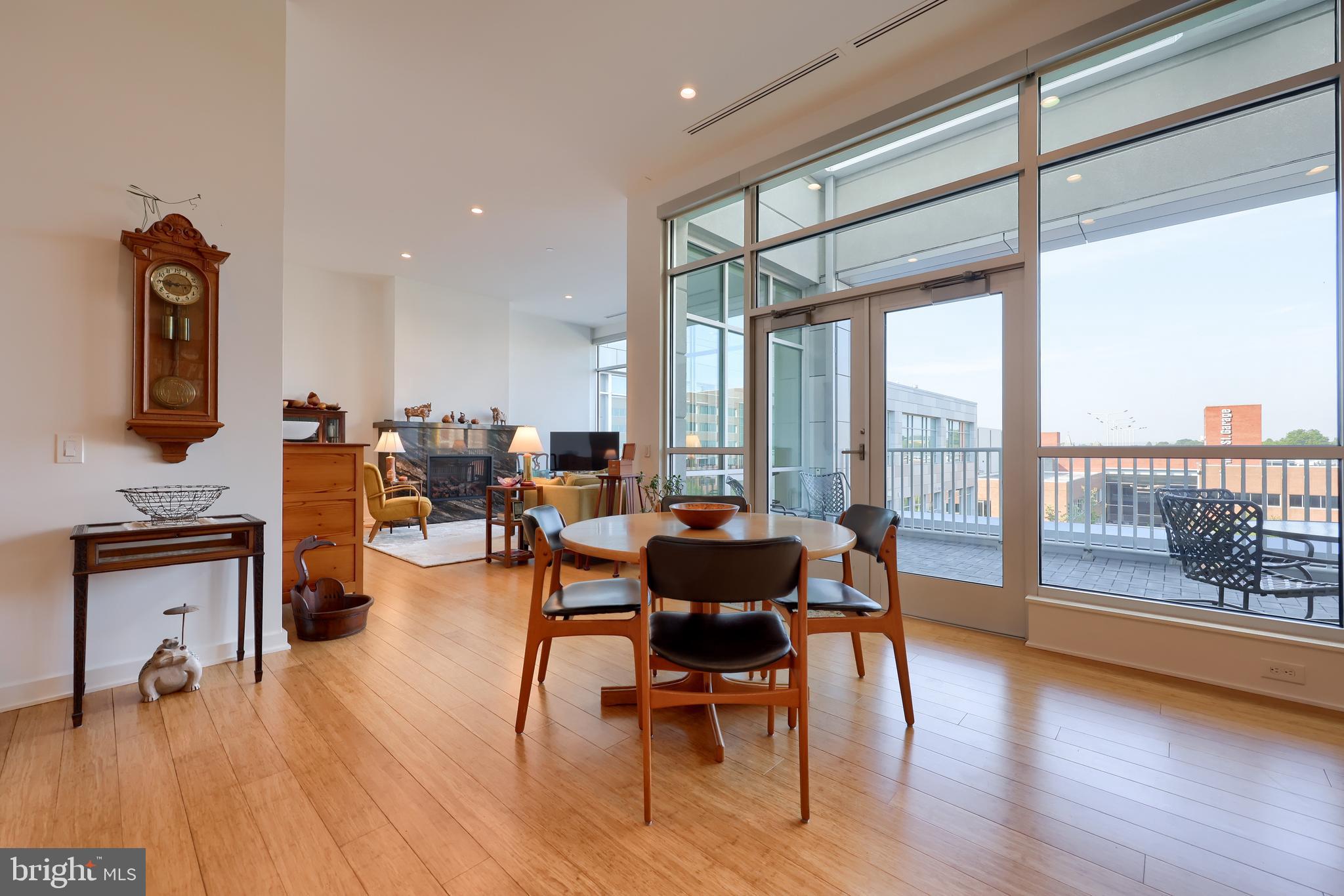 101 NORTH QUEEN - Residential