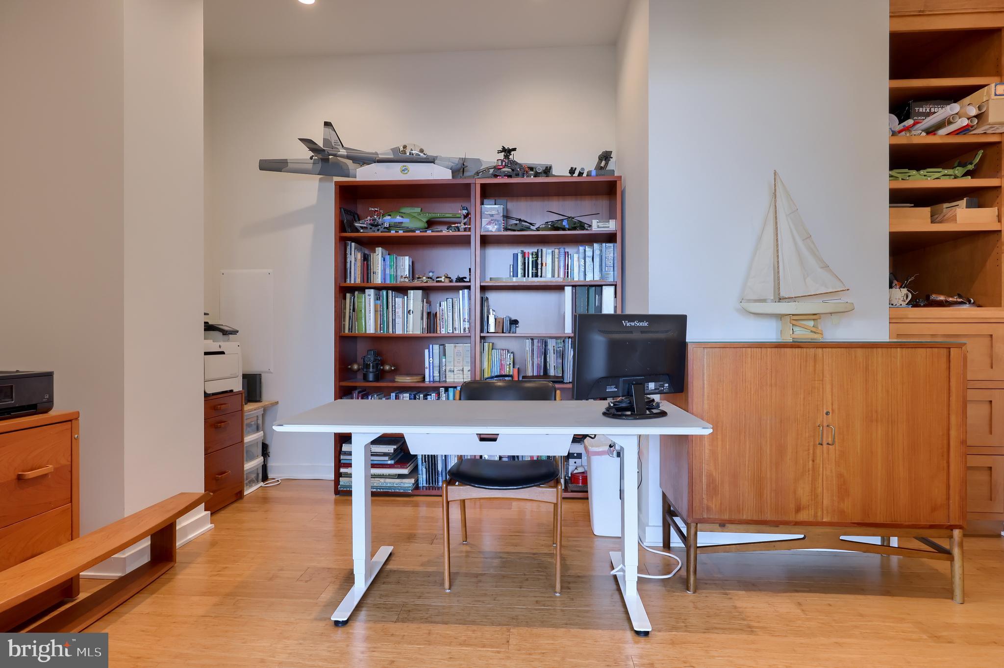 101 NORTH QUEEN - Residential