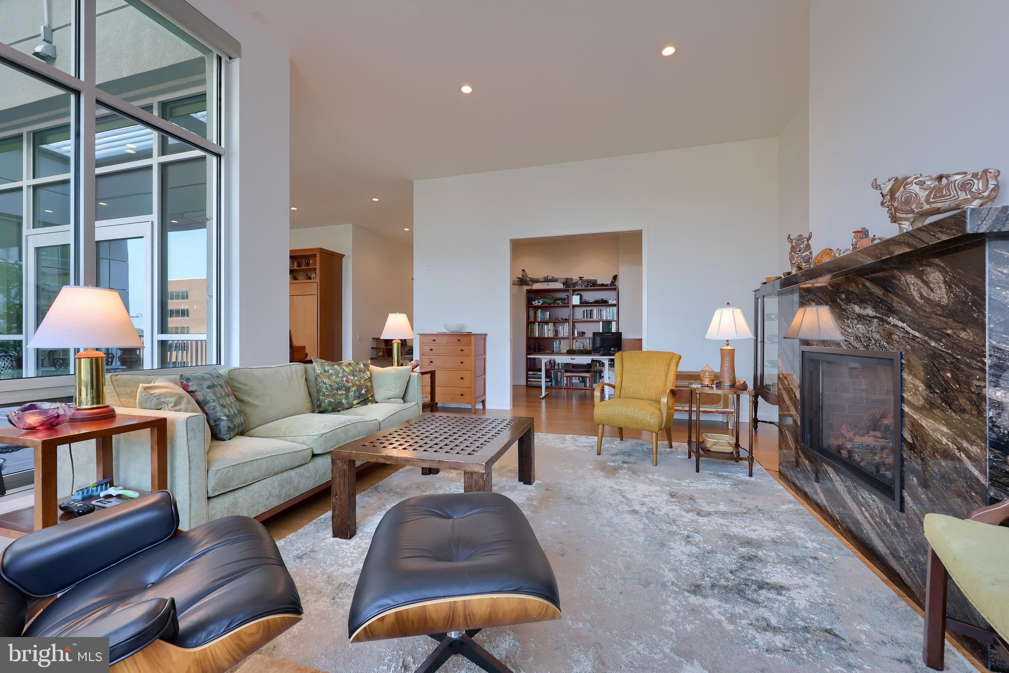 101 NORTH QUEEN - Residential