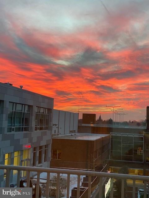 101 NORTH QUEEN - Residential