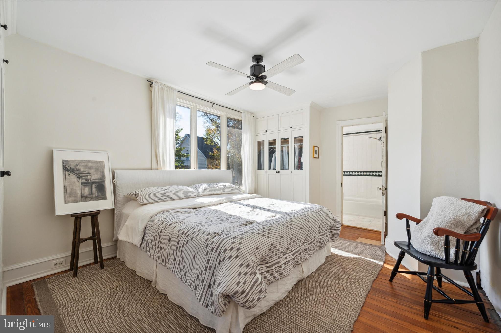 LANDSDOWNE STATION - Residential