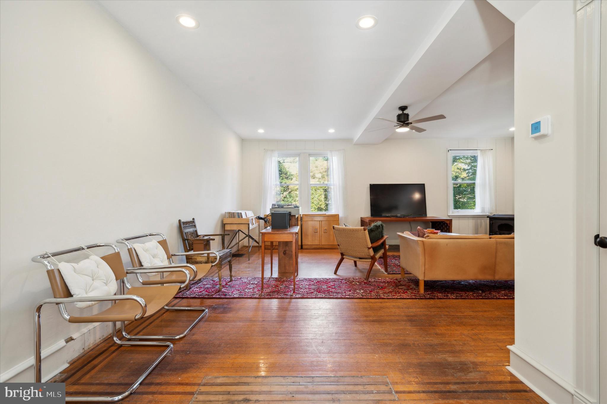 LANDSDOWNE STATION - Residential