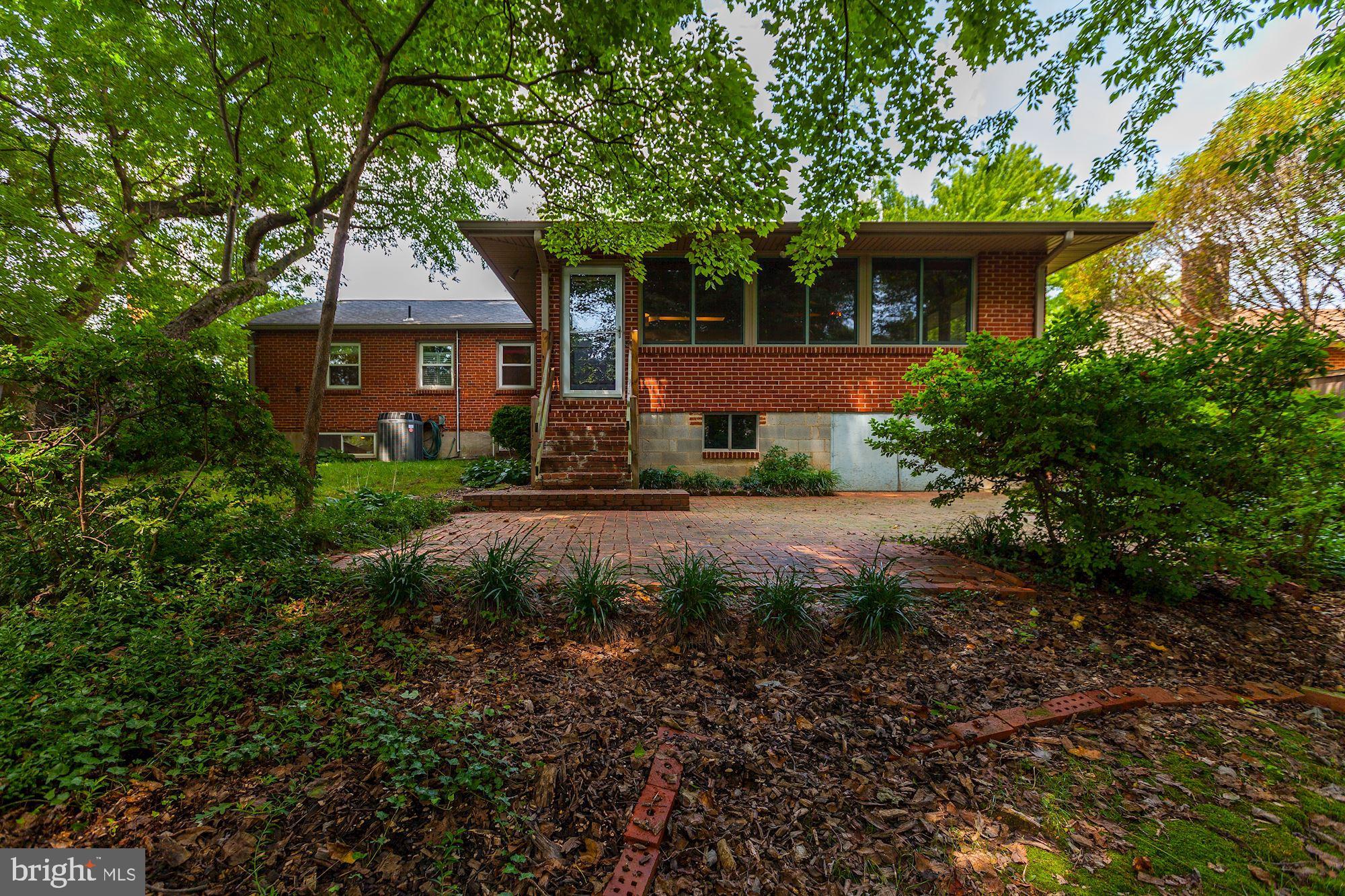 BURNT MILLS KNOLLS - Residential