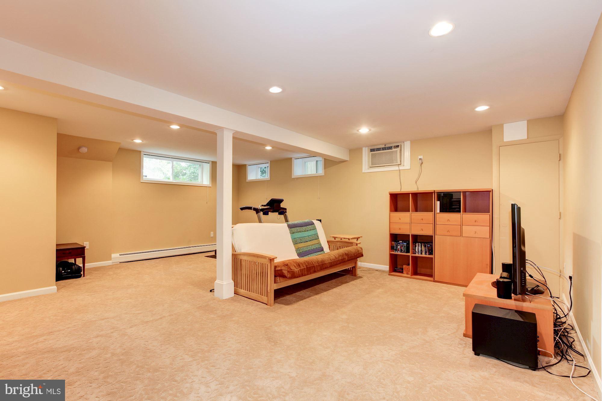 BURNT MILLS KNOLLS - Residential