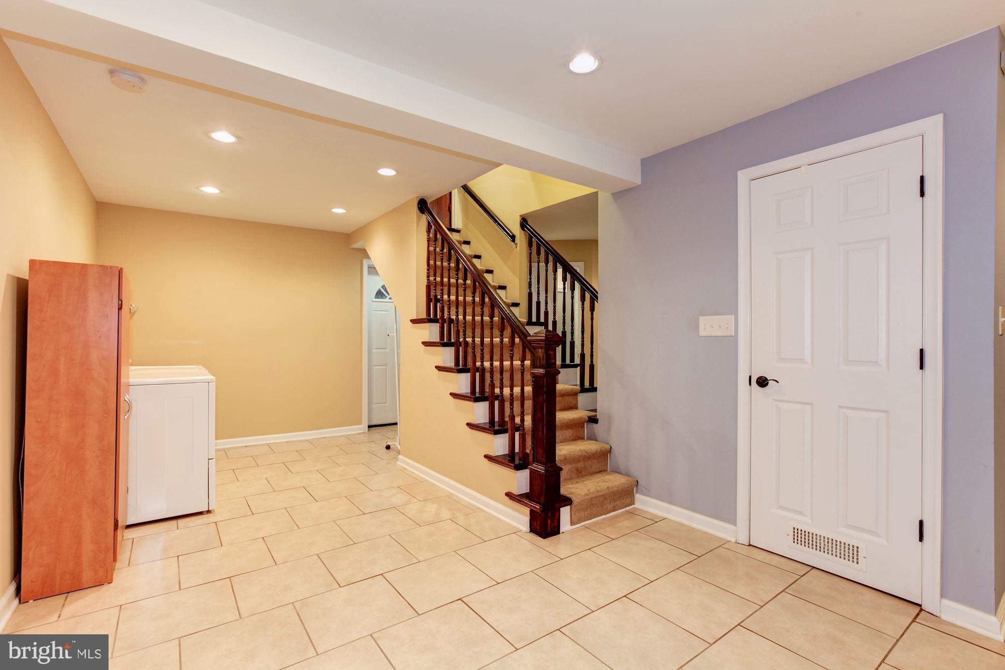 BURNT MILLS KNOLLS - Residential