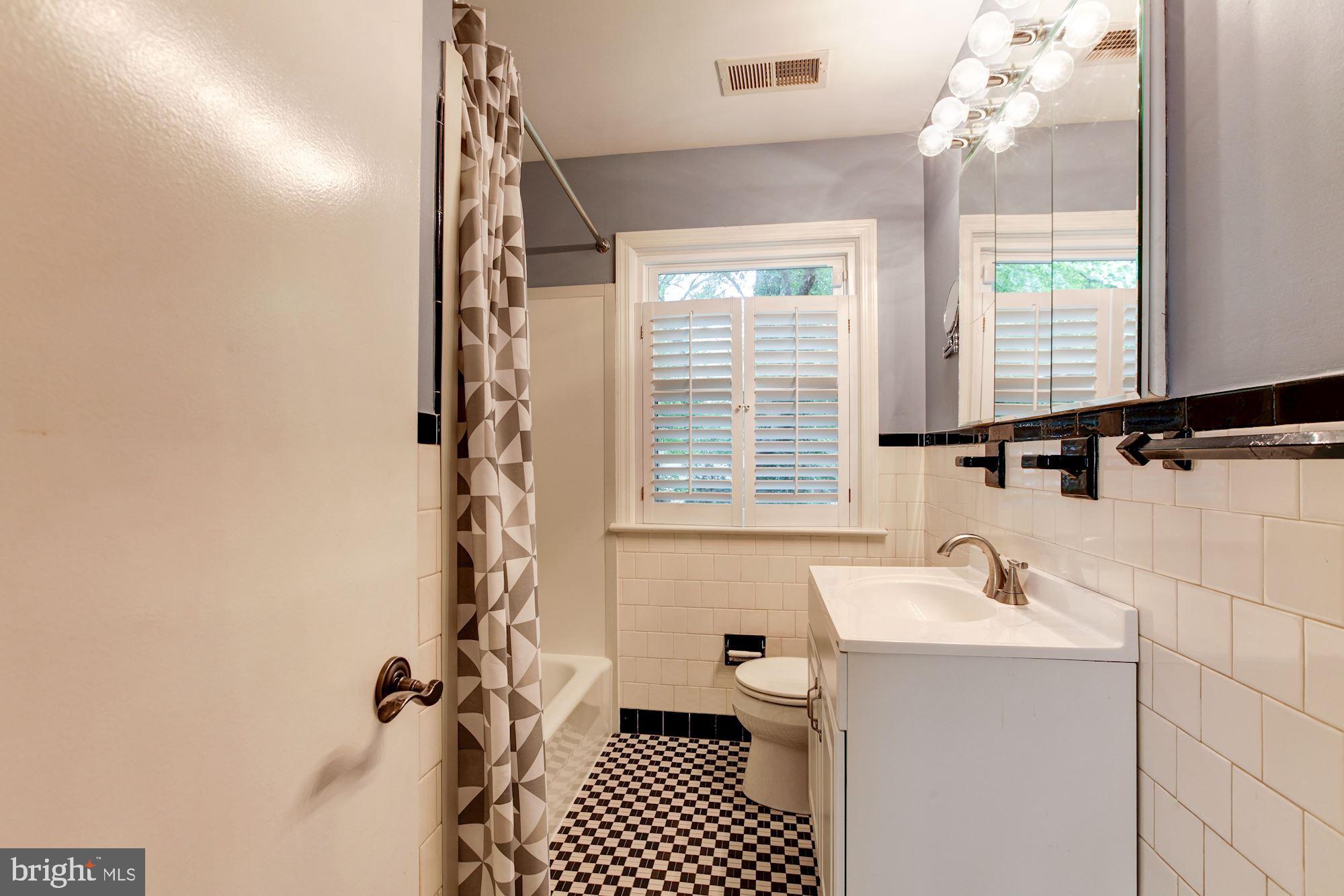 BURNT MILLS KNOLLS - Residential