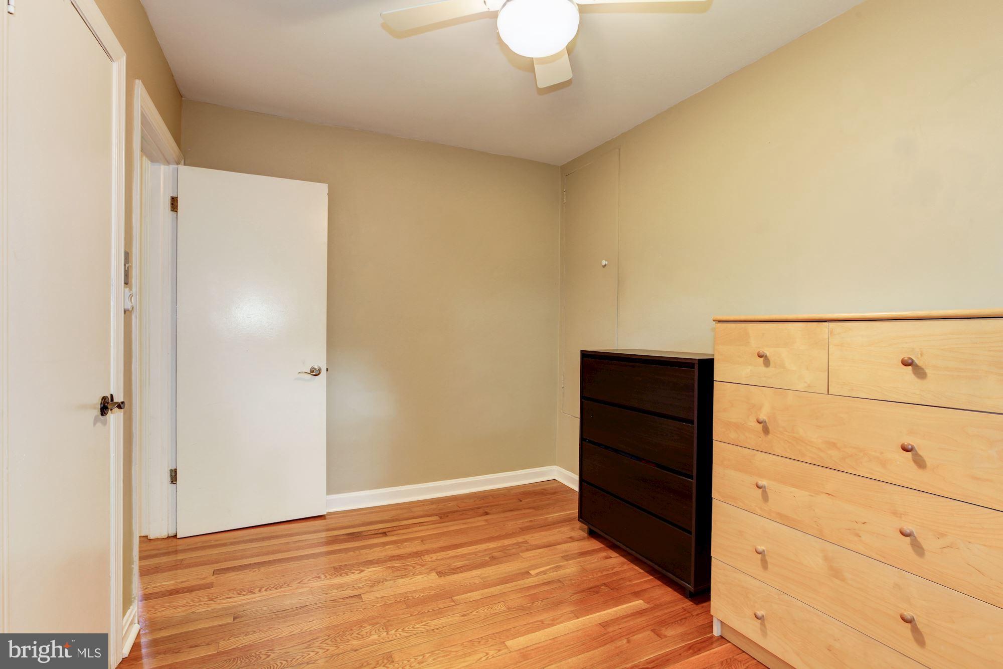 BURNT MILLS KNOLLS - Residential