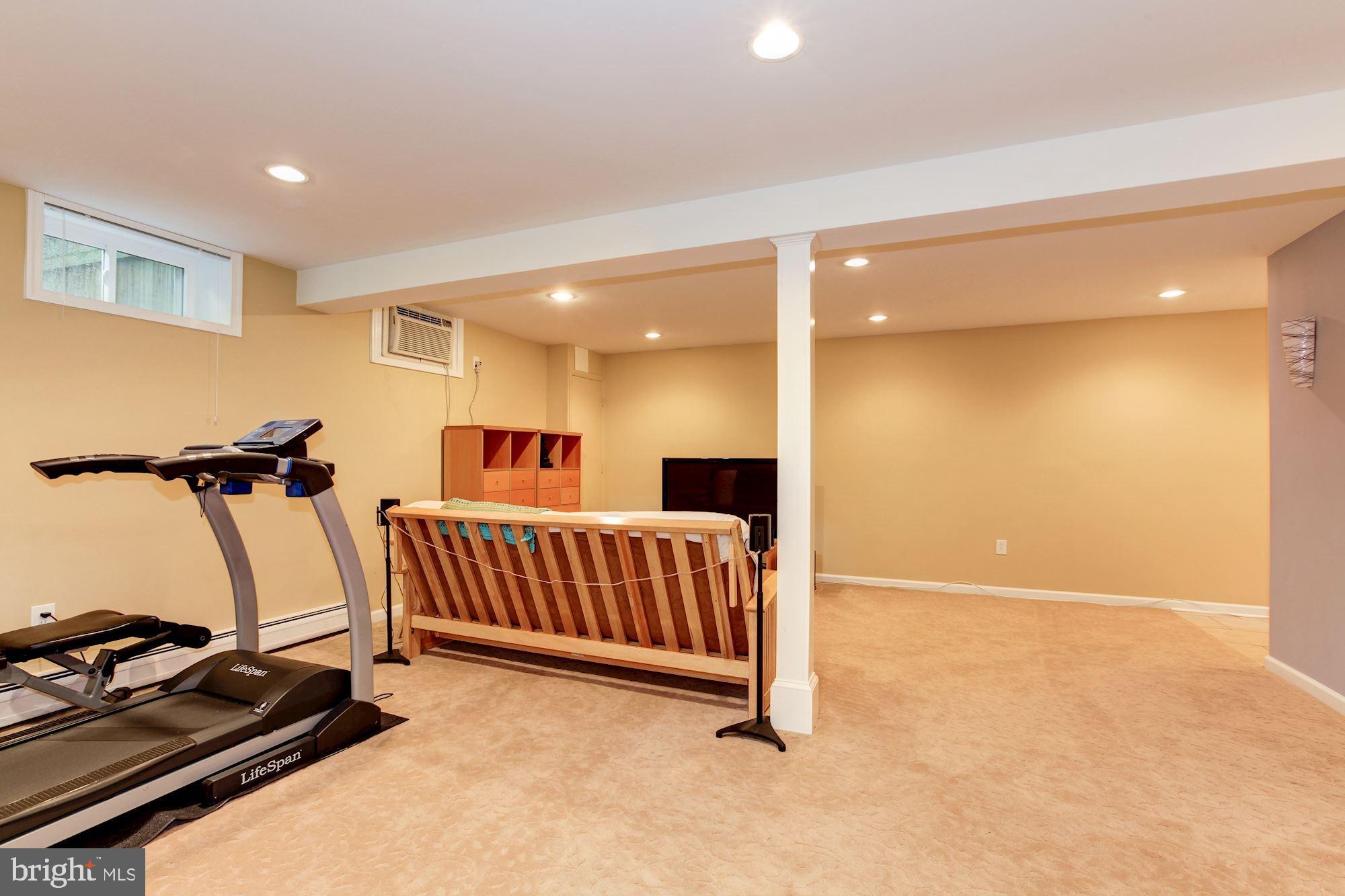 BURNT MILLS KNOLLS - Residential