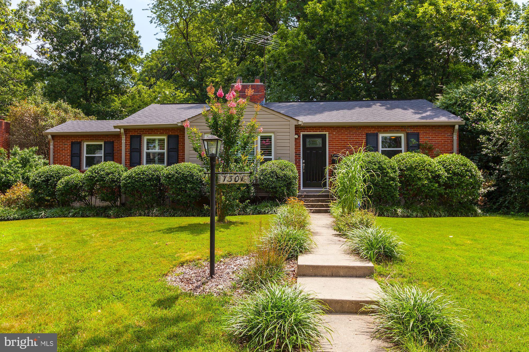 BURNT MILLS KNOLLS - Residential