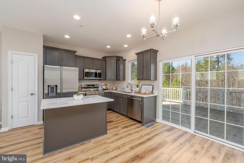 5060 OYSTER REEF PLACE WALDORF MD 20602