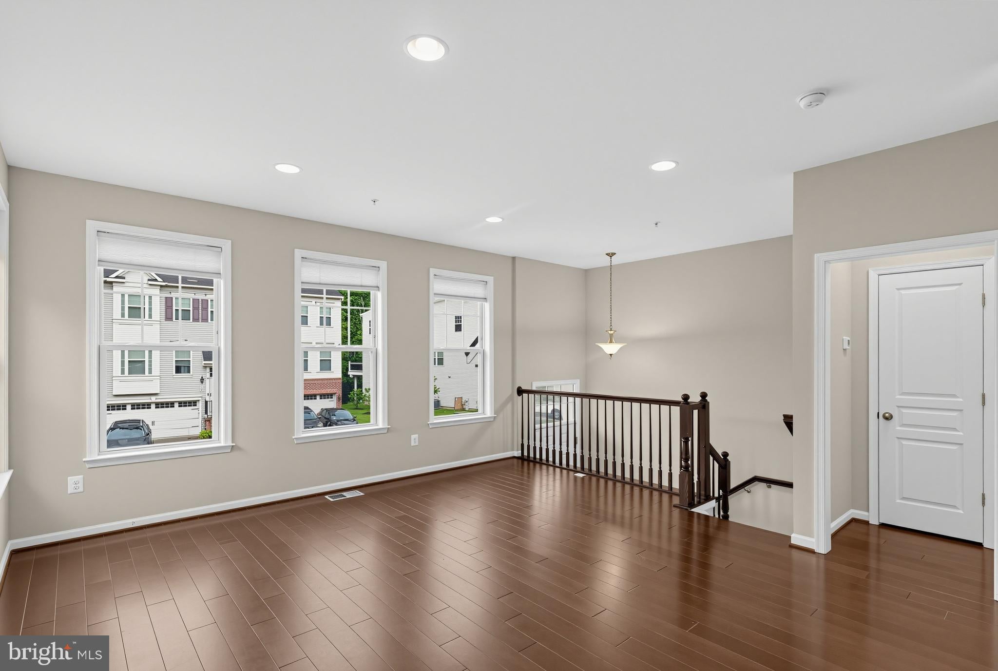 7524 HOLLY RIDGE DRIVE