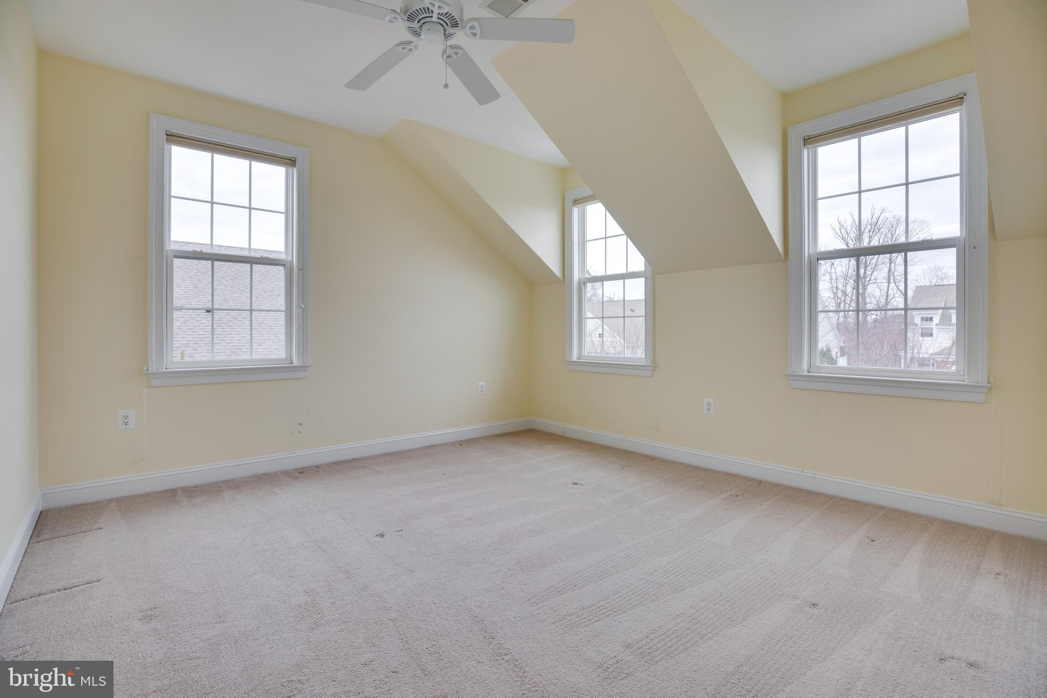 POTOMAC GREEN BY DEL WEBB - Residential