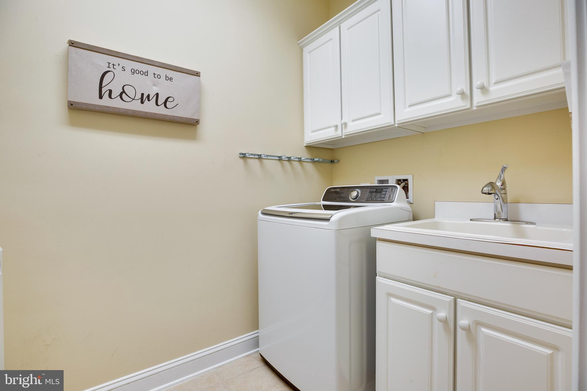 POTOMAC GREEN BY DEL WEBB - Residential