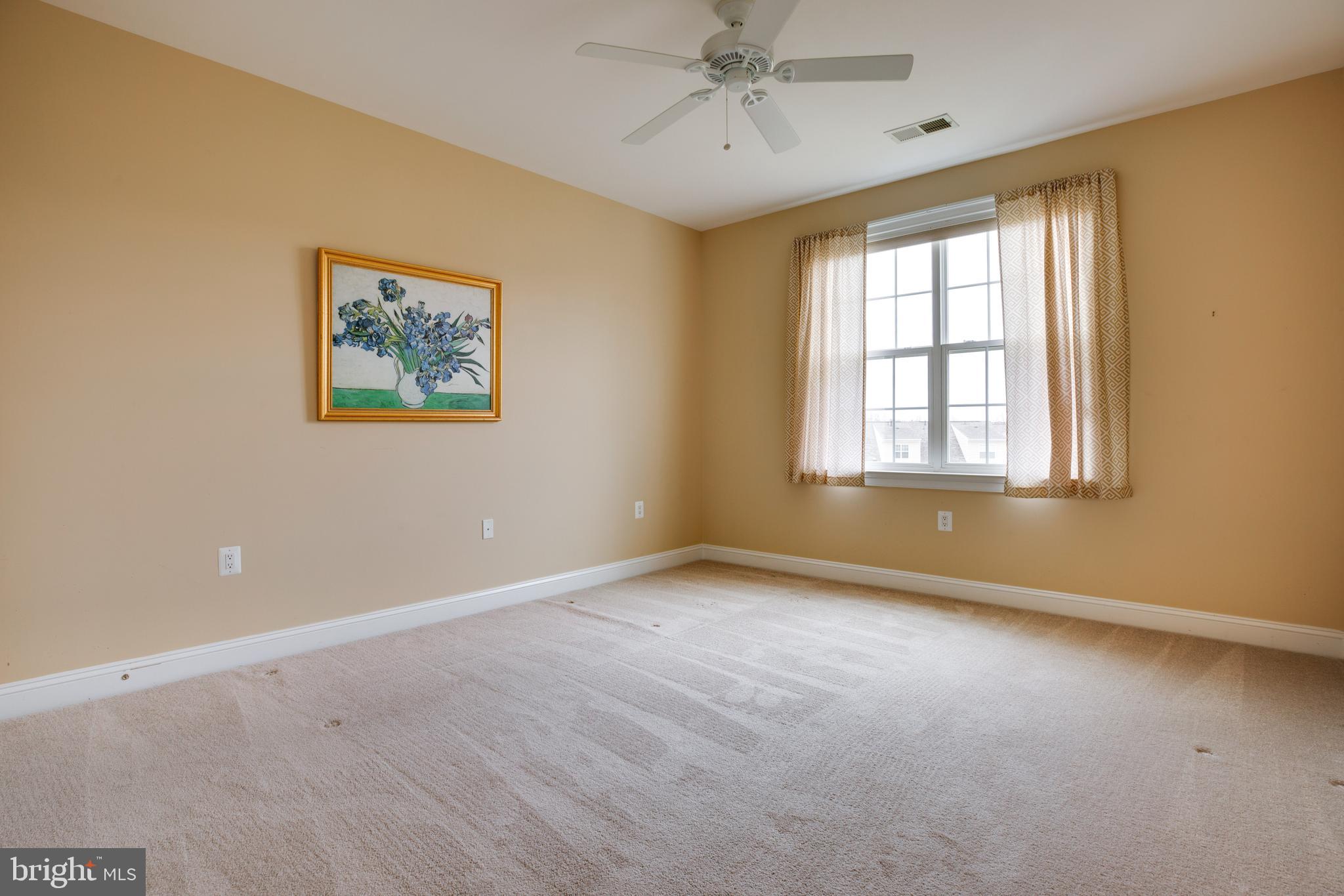 POTOMAC GREEN BY DEL WEBB - Residential