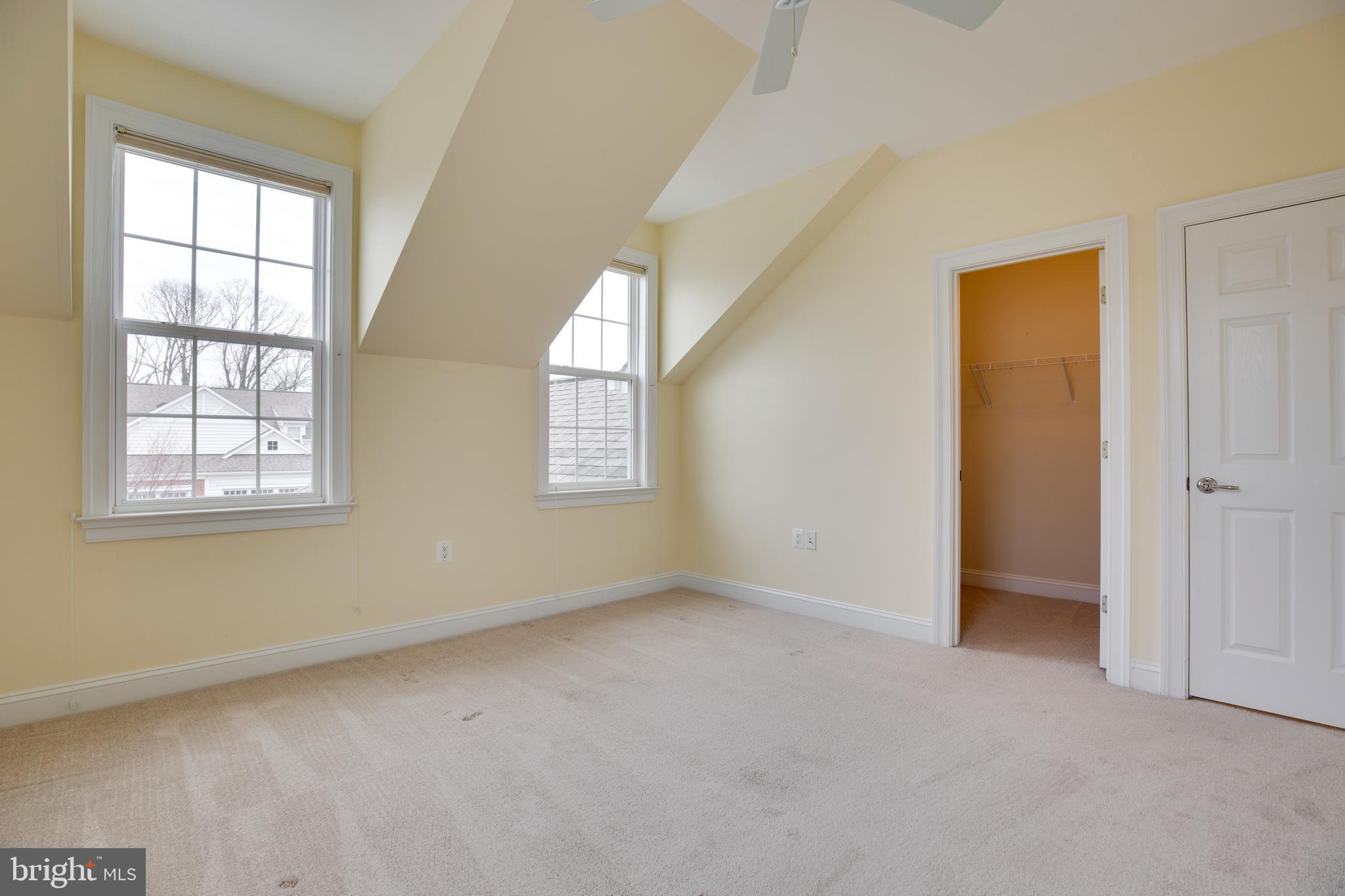 POTOMAC GREEN BY DEL WEBB - Residential