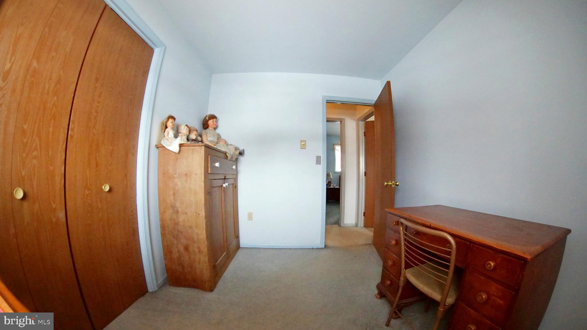 PINEWOOD ESTATES - Residential