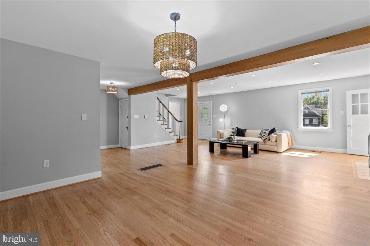 GLEN ECHO HEIGHTS - Residential Lease