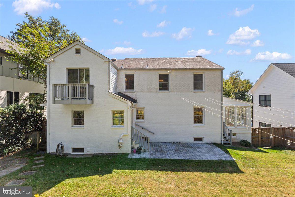 GLEN ECHO HEIGHTS - Residential Lease