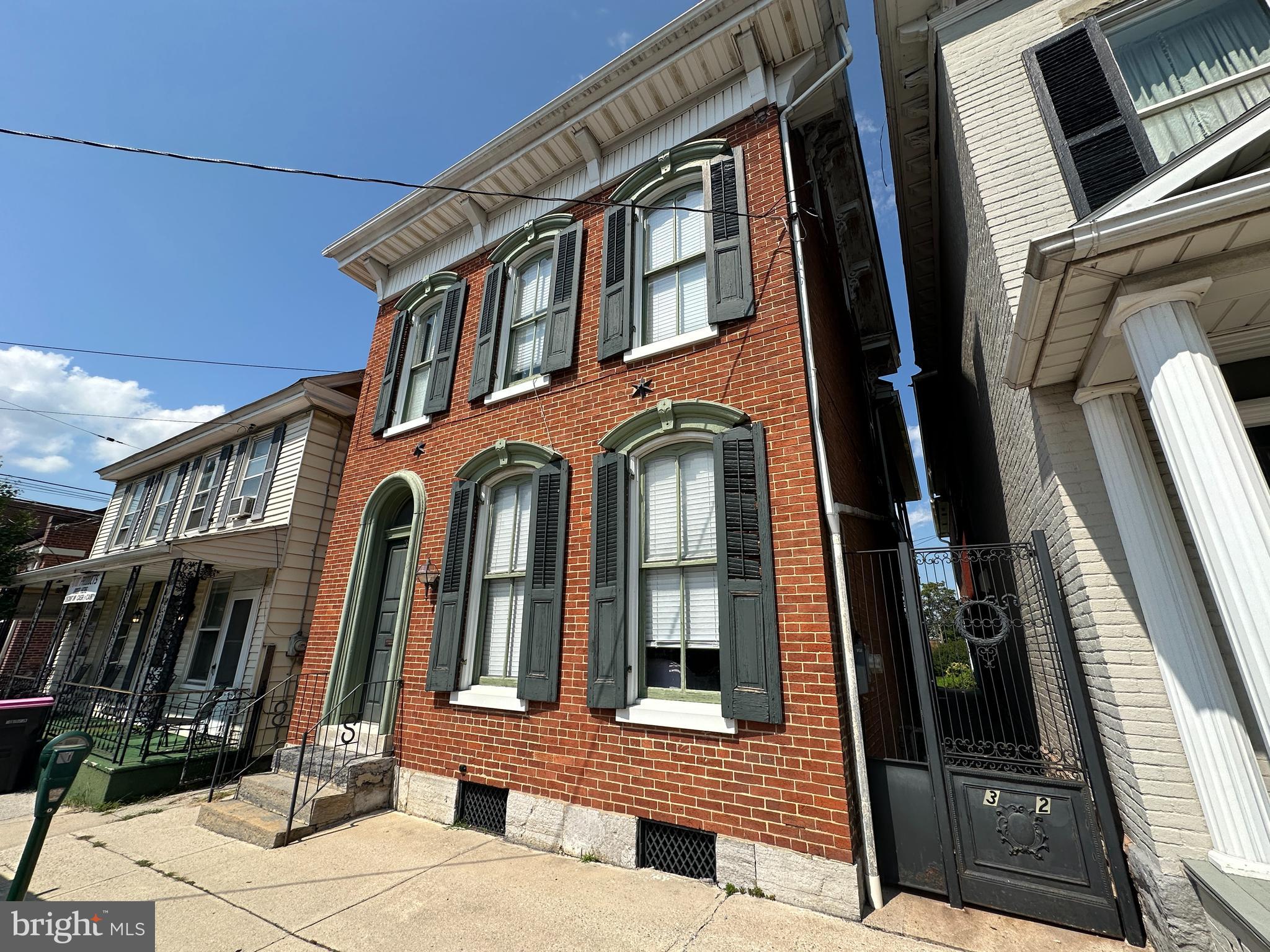 32 E BALTIMORE STREET