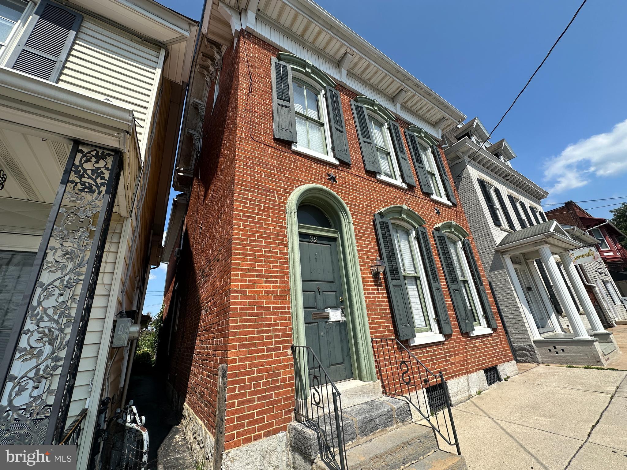 32 E BALTIMORE STREET