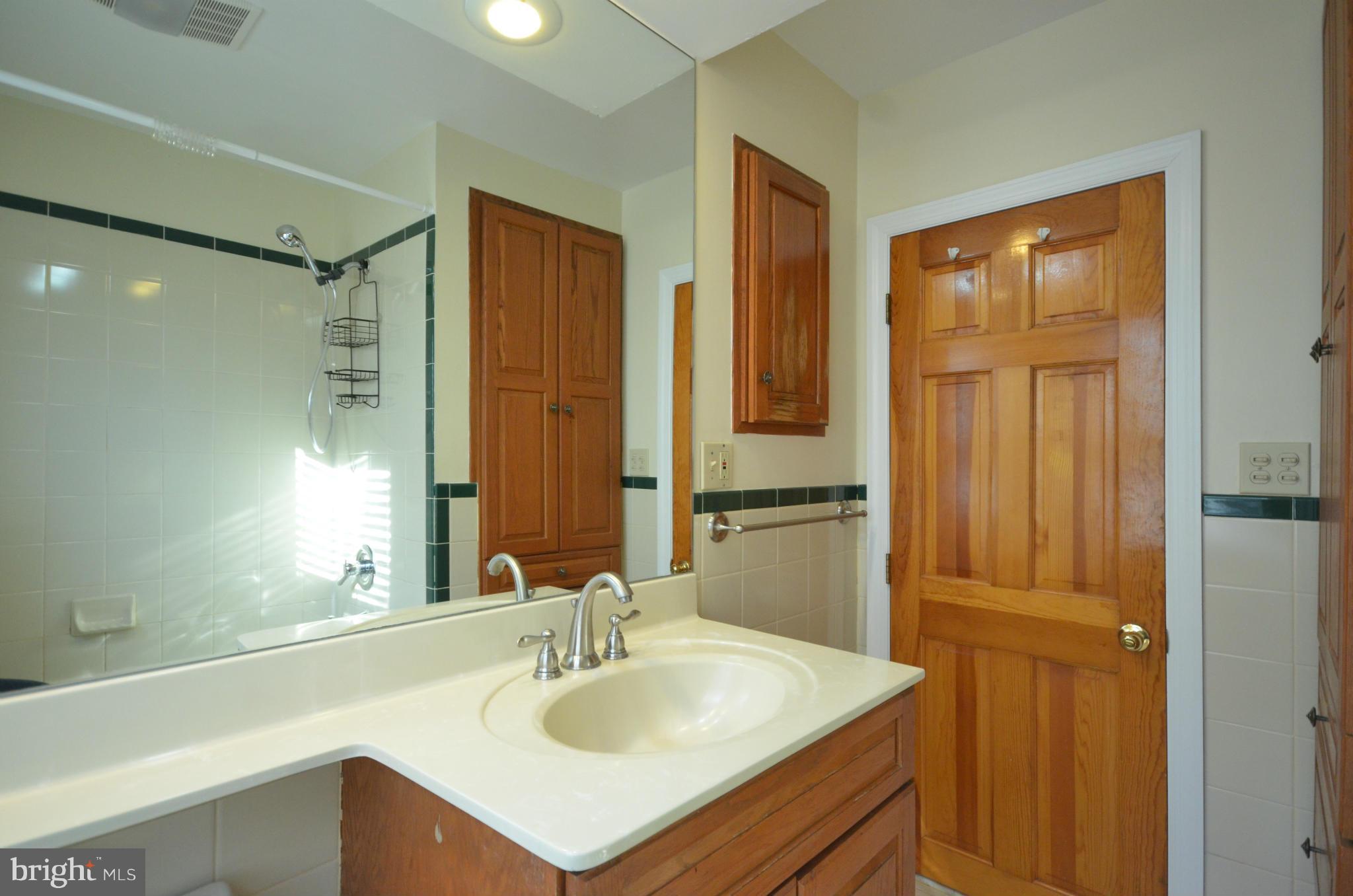 RODGERS FORGE - Residential Lease