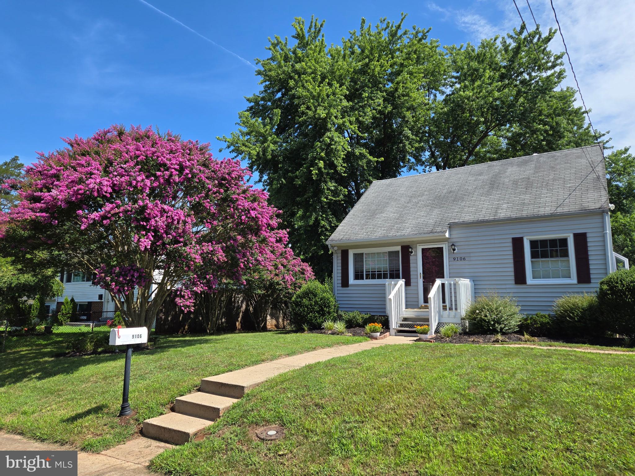 9106 AMHERST COURT